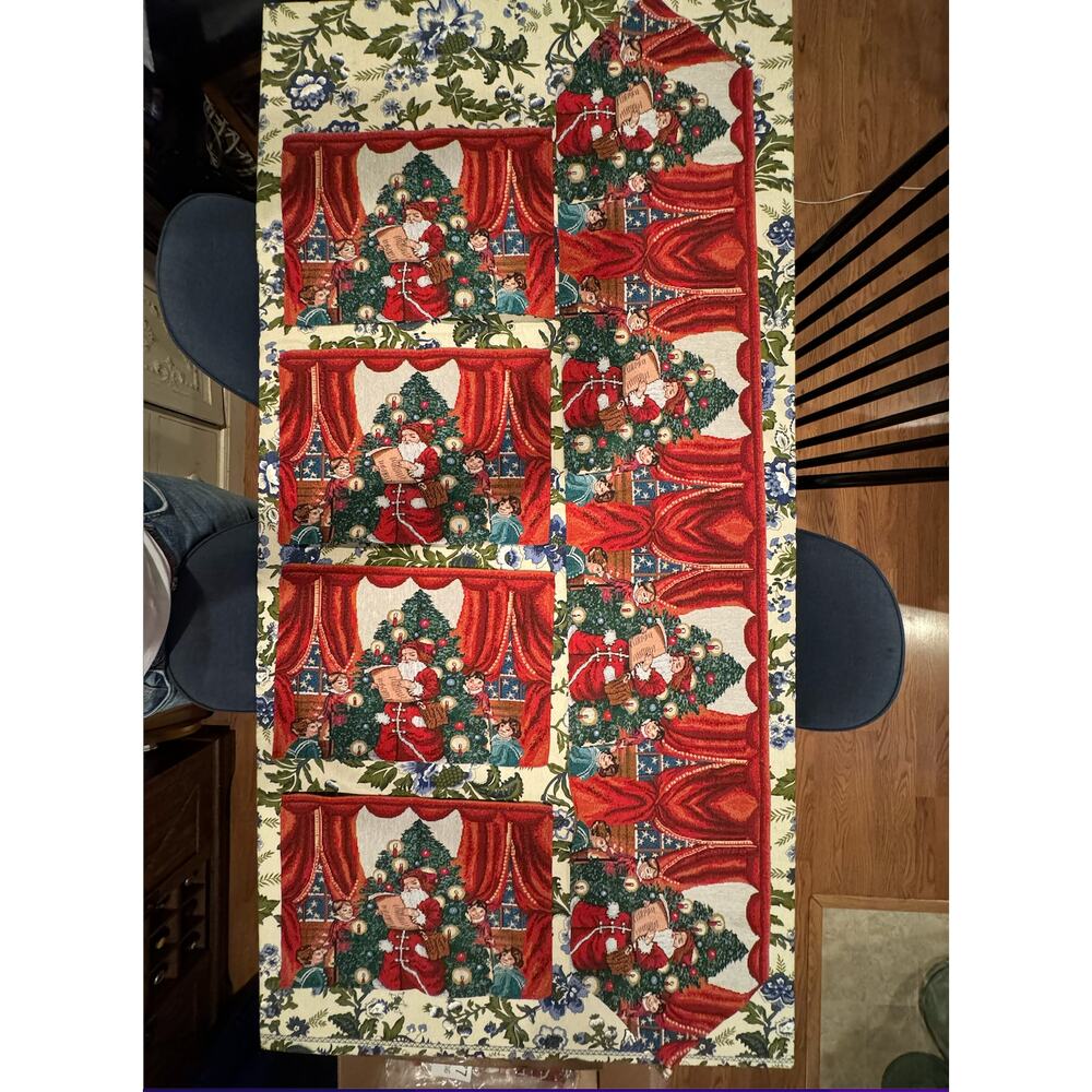 NWT Vintage Victorian Santa Christmas Tree Table Runner 4‎ placemats settings